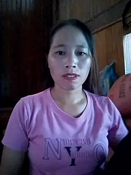 Snapshot of laveder-00 chatting on September 15, 2025, 1:28 am laveder-00 online show from September 15, 2025, 1:28 am