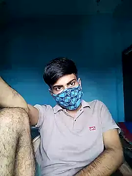 Snapshot of YourTarzan chatting on September 9, 2025, 6:23 am YourTarzan online show from September 9, 2025, 6:23 am