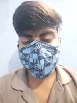 Snapshot of YourTarzan chatting on October 30, 2025, 3:38 am YourTarzan online show from October 30, 2025, 3:38 am