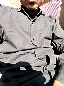 Snapshot of YourTarzan chatting on February 13, 2026, 4:45 am YourTarzan online show from February 13, 2026, 4:45 am