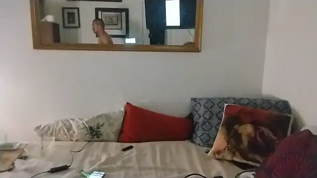 Sicksob online show from April 7, 2026, 6:26 am