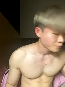 Snapshot of zachlee_69 chatting on November 21, 2025, 7:02 pm zachlee 69 online show from November 21, 2025, 7:02 pm