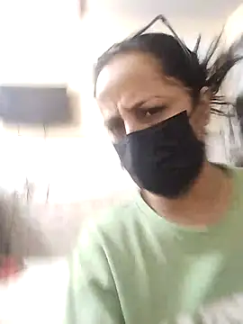 Snapshot of meenu_bhabhi547 chatting on November 14, 2025, 5:00 am meenu bhabhi547 online show from November 14, 2025, 5:00 am