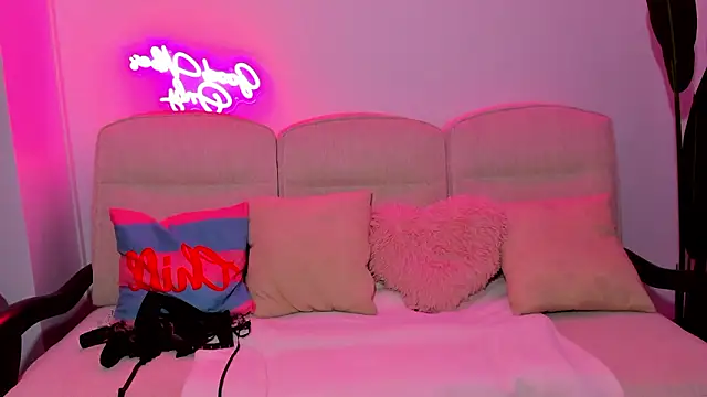 Snapshot of JessicaSky_ chatting on March 19, 2026, 9:04 pm JessicaSky online show from March 19, 2026, 9:04 pm