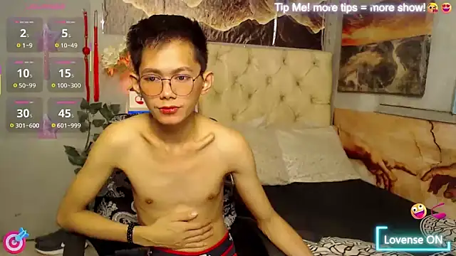 Snapshot of Skinny_CumLoader69 chatting on October 11, 2025, 8:43 pm Skinny CumLoader69 online show from October 11, 2025, 8:43 pm