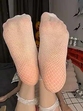 Snapshot of Lina_Thornton_ chatting on November 2, 2025, 9:42 pm Lina Thornton online show from November 2, 2025, 9:42 pm