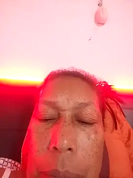 Snapshot of Naomi-Mature chatting on December 14, 2025, 9:15 am Naomi-Mature online show from December 14, 2025, 9:15 am