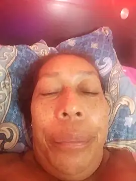 Snapshot of Naomi-Mature chatting on October 22, 2025, 9:09 am Naomi-Mature online show from October 22, 2025, 9:09 am