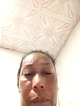 Snapshot of Naomi-Mature chatting on November 3, 2025, 8:29 am Naomi-Mature online show from November 3, 2025, 8:29 am