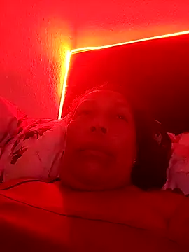 Naomi-Mature online show from April 4, 2026, 12:45 pm