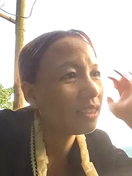 Snapshot of Chao_tay chatting on September 18, 2025, 11:19 pm Chao tay online show from September 18, 2025, 11:19 pm