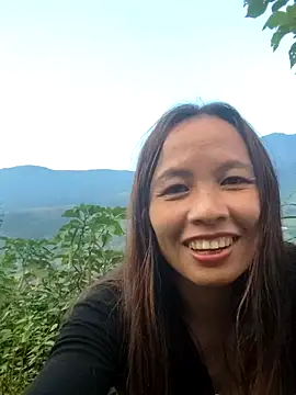 Snapshot of Chao_tay chatting on October 19, 2025, 10:07 am Chao tay online show from October 19, 2025, 10:07 am