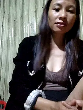 Snapshot of Chao_tay chatting on September 16, 2025, 4:30 pm Chao tay online show from September 16, 2025, 4:30 pm