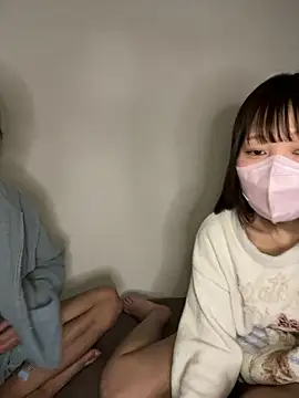 Snapshot of erokami36 chatting on February 1, 2026, 5:44 pm erokami36 online show from February 1, 2026, 5:44 pm