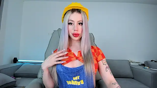 Snapshot of Sweet_Soffi chatting on February 26, 2026, 2:44 am Sweet Soffi online show from February 26, 2026, 2:44 am