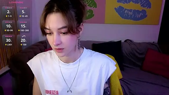 Snapshot of __grace__ chatting on November 4, 2025, 10:30 am grace online show from November 4, 2025, 10:30 am