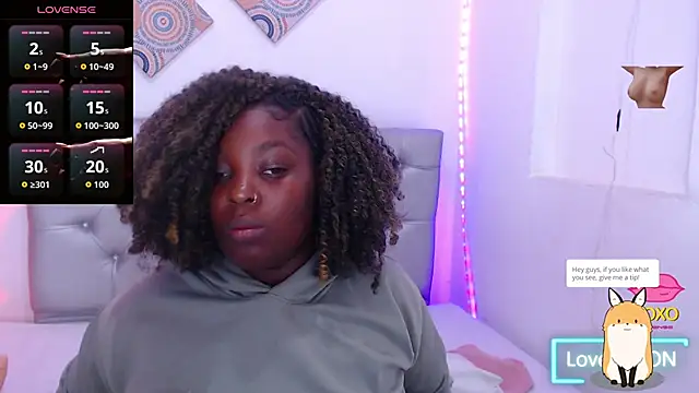 Snapshot of ebony_NeighborMoans chatting on September 25, 2025, 3:56 am ebony NeighborMoans online show from September 25, 2025, 3:56 am