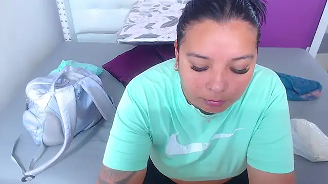 fat naughtyass online show from December 22, 2025, 2:17 pm