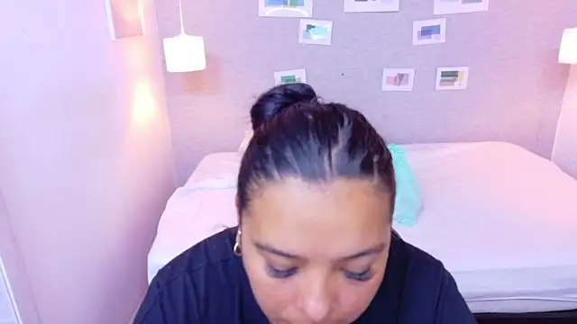 fat naughtyass online show from April 13, 2026, 1:48 pm