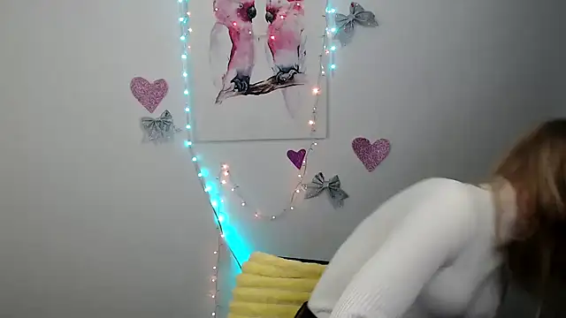 Snapshot of JuiceLips__ chatting on December 1, 2025, 2:07 pm JuiceLips online show from December 1, 2025, 2:07 pm