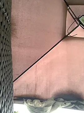 KloePink  online show from October 30, 2025, 10:57 am