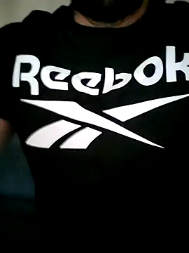 Snapshot of fearleass chatting on September 28, 2025, 12:06 am fearleass online show from September 28, 2025, 12:06 am