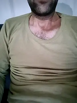 Snapshot of fearleass chatting on October 22, 2025, 8:19 pm fearleass online show from October 22, 2025, 8:19 pm