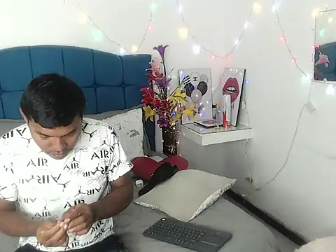 Adam Morgan2 online show from December 2, 2025, 4:25 am