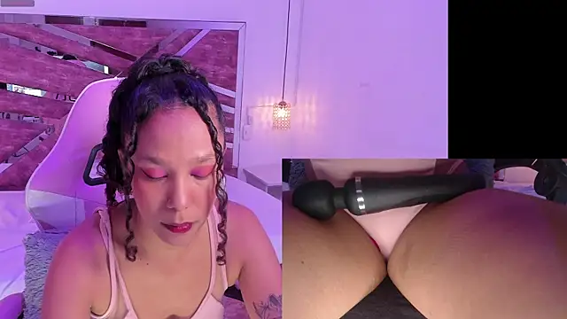 NovaLyn online show from November 5, 2025, 4:15 am