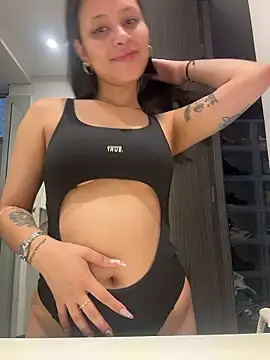 Snapshot of CatadeLuca chatting on January 16, 2026, 2:54 pm CatadeLuca online show from January 16, 2026, 2:54 pm