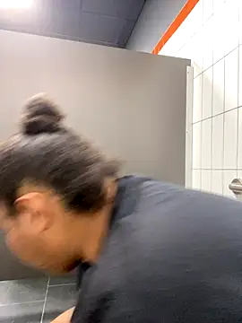 Snapshot of wishuhope4 chatting on October 20, 2025, 4:51 pm wishuhope4 online show from October 20, 2025, 4:51 pm