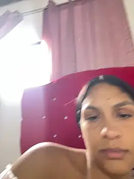 Messy-diana21 online show from April 9, 2026, 8:48 pm