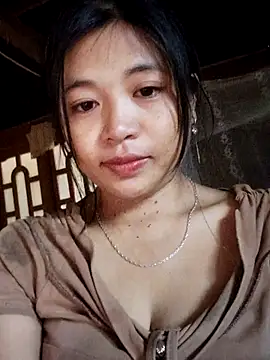 Snapshot of Angela-babyxx chatting on October 3, 2025, 6:04 am Angela-babyxx online show from October 3, 2025, 6:04 am