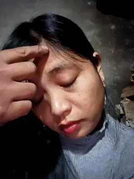 Snapshot of Angela-babyxx chatting on November 19, 2025, 2:22 am Angela-babyxx online show from November 19, 2025, 2:22 am