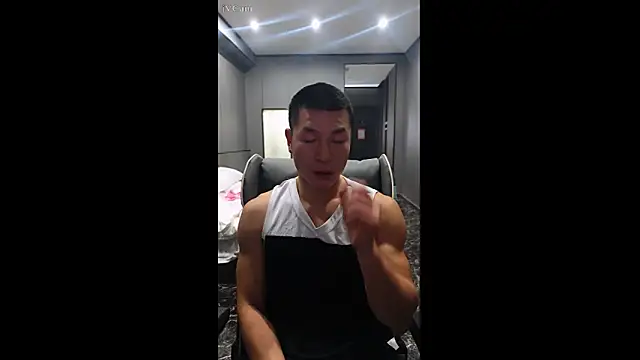 AAASuck online show from November 28, 2025, 2:17 pm