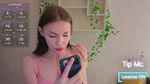 Snapshot of Jennie_Hunter chatting on December 5, 2025, 9:41 am Jennie Hunter online show from December 5, 2025, 9:41 am