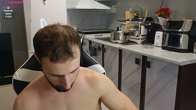 Snapshot of RyanStorm_ chatting on November 13, 2025, 6:45 pm RyanStorm online show from November 13, 2025, 6:45 pm