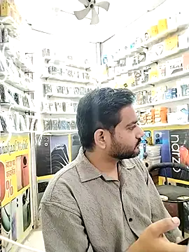 Snapshot of avi007p chatting on November 12, 2025, 11:25 am avi007p online show from November 12, 2025, 11:25 am