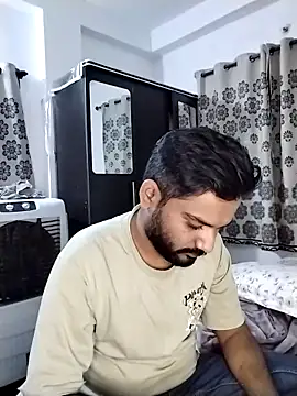 avi007p online show from February 24, 2026, 7:04 pm