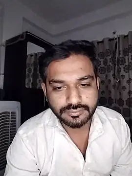 Snapshot of avi007p chatting on November 19, 2025, 9:37 pm avi007p online show from November 19, 2025, 9:37 pm