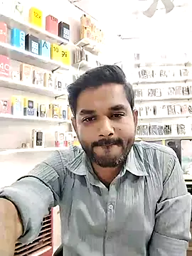 Snapshot of avi007p chatting on November 11, 2025, 4:24 pm avi007p online show from November 11, 2025, 4:24 pm