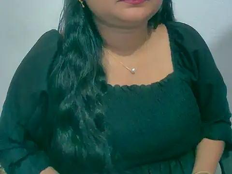 Snapshot of Saniya_K chatting on November 6, 2025, 4:55 pm Saniya K online show from November 6, 2025, 4:55 pm