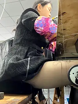 Snapshot of DHJM168 chatting on November 18, 2025, 4:38 am DHJM168 online show from November 18, 2025, 4:38 am