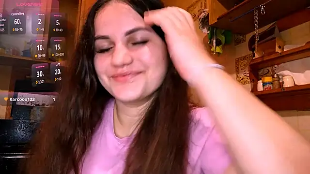 Snapshot of DierdreCousineau chatting on November 30, 2025, 10:27 am DierdreCousineau online show from November 30, 2025, 10:27 am