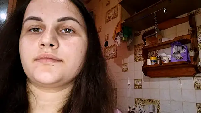 Snapshot of DierdreCousineau chatting on October 3, 2025, 9:11 am DierdreCousineau online show from October 3, 2025, 9:11 am