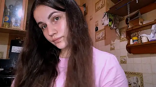 Snapshot of DierdreCousineau chatting on October 25, 2025, 10:03 am DierdreCousineau online show from October 25, 2025, 10:03 am