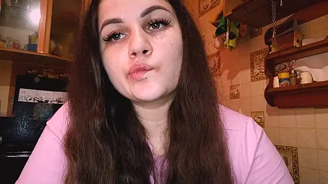 Snapshot of DierdreCousineau chatting on November 27, 2025, 10:05 am DierdreCousineau online show from November 27, 2025, 10:05 am