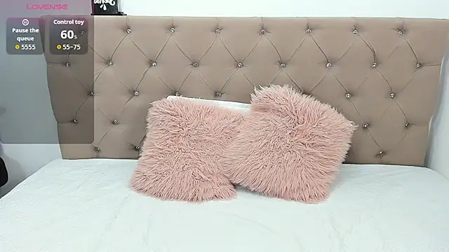 Snapshot of Isbettyche chatting on November 30, 2025, 12:11 am Isbettyche online show from November 30, 2025, 12:11 am