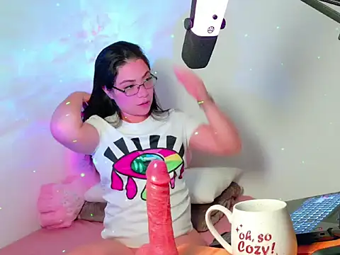 Snapshot of SofiKray chatting on October 25, 2025, 2:22 am SofiKray online show from October 25, 2025, 2:22 am