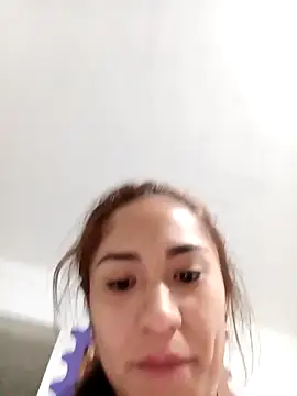 Snapshot of Liahdiaz_ chatting on November 15, 2025, 11:03 am Liahdiaz online show from November 15, 2025, 11:03 am